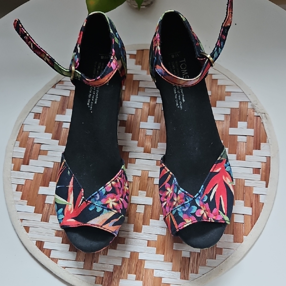 TOMS Women's Floral Open-Toe Sandals - Black Multi